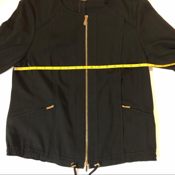 Lightweight Bomber Jacket - Picture 5 of 6